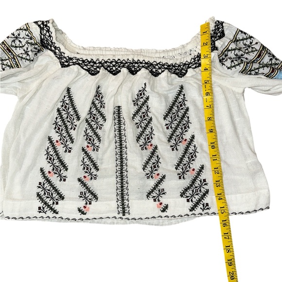 Free People Off-Shoulder Embroidered Blouse - White and Black - Picture 6 of 6